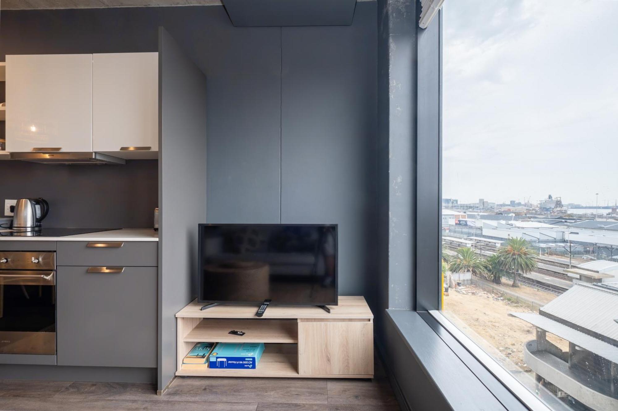 The Wex - 6th Floor With Parking Cape Town
